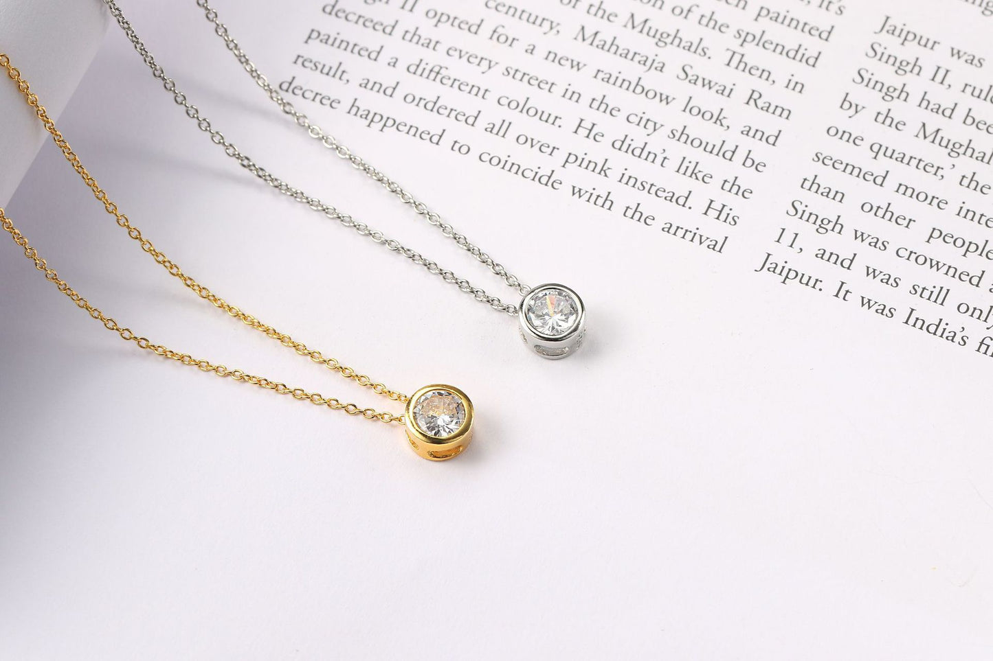 Simple gold-plated single zircon clavicle necklace